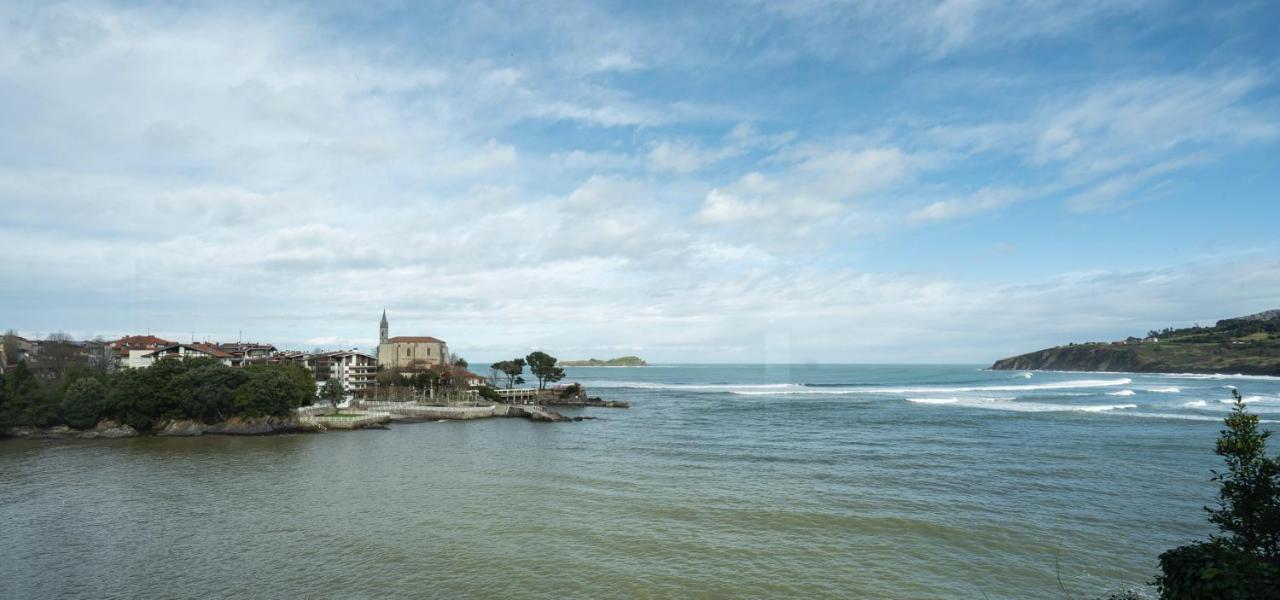 Mundaka Beachfront House Bagian luar foto