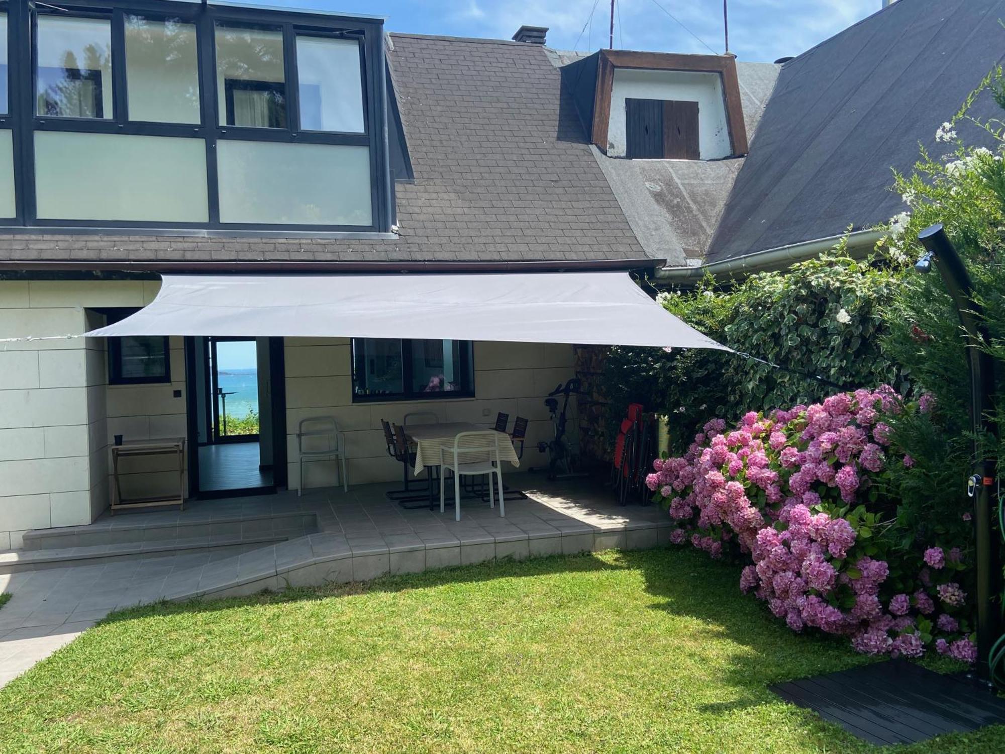 Mundaka Beachfront House Bagian luar foto